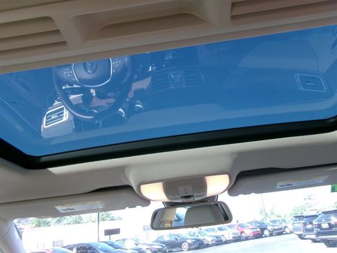 Used 2014 Mercedes-Benz E 350 Sedan image 11