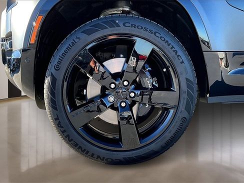 New 2026 Land Rover Defender 130 V8 image 14