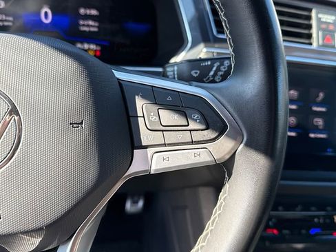 Used 2023 Volkswagen Tiguan SE R-Line image 16