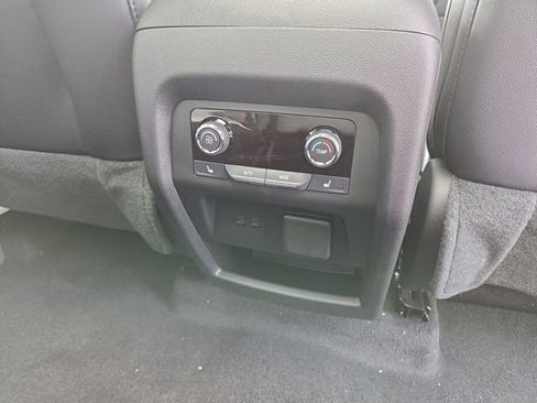 New 2026 Chevrolet Traverse High Country image 22