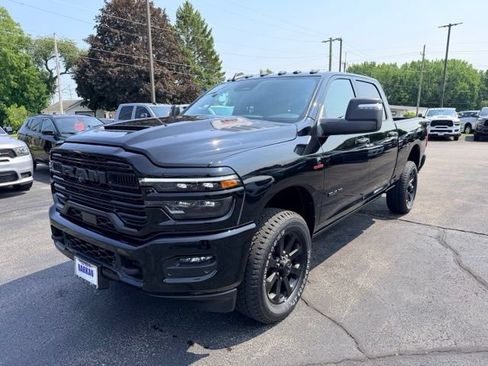 Used 2025 RAM 2500 Laramie AWD/4WD image 27