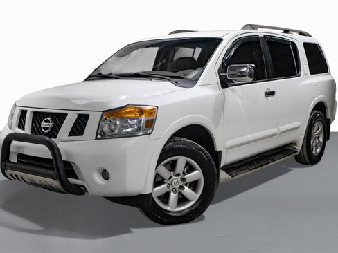 Used 2012 Nissan Armada SV image 4