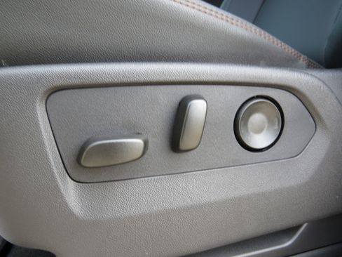 New 2026 GMC Sierra 1500 AT4 w/ AT4 Premium Package image 51