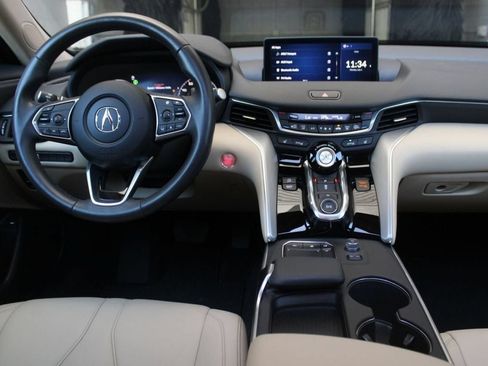 Used 2023 Acura TLX FWD image 19