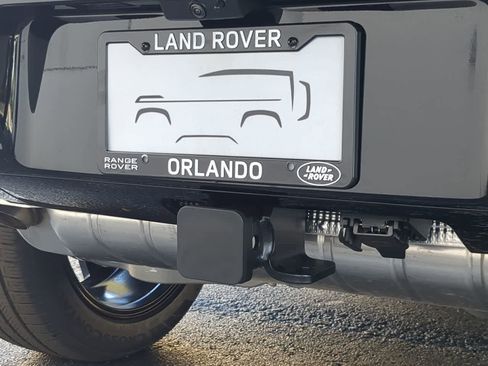 New 2026 Land Rover Defender 110 X-Dynamic SE image 38