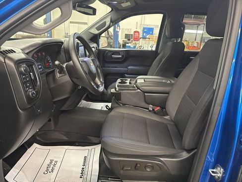 Used 2022 Chevrolet Silverado 1500 Custom w/ LPO, Dark Essentials Package AWD/4WD image 11