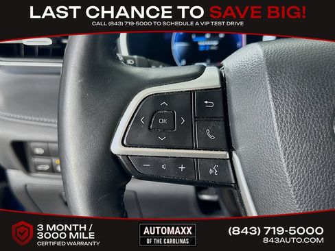Used 2023 Toyota Highlander Limited FWD image 24