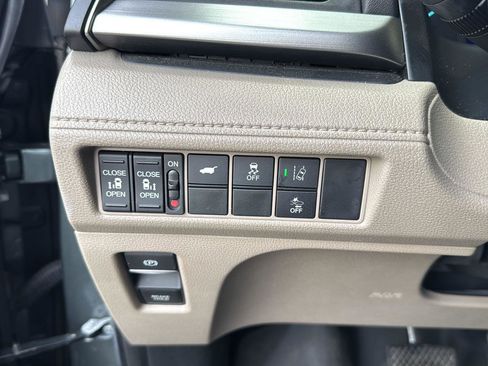 Used 2020 Honda Odyssey EX-L image 19