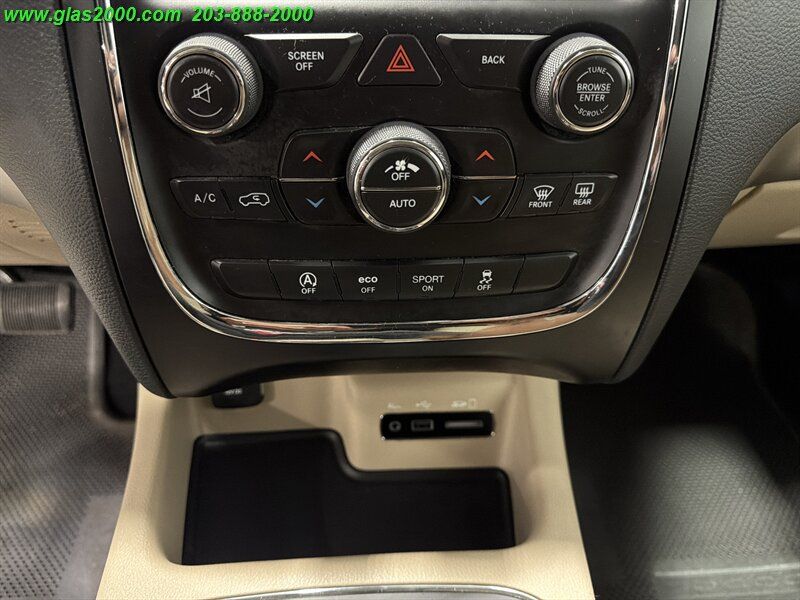 Used 2016 Dodge Durango SXT w/ Quick Order Package 23B AWD/4WD image 17