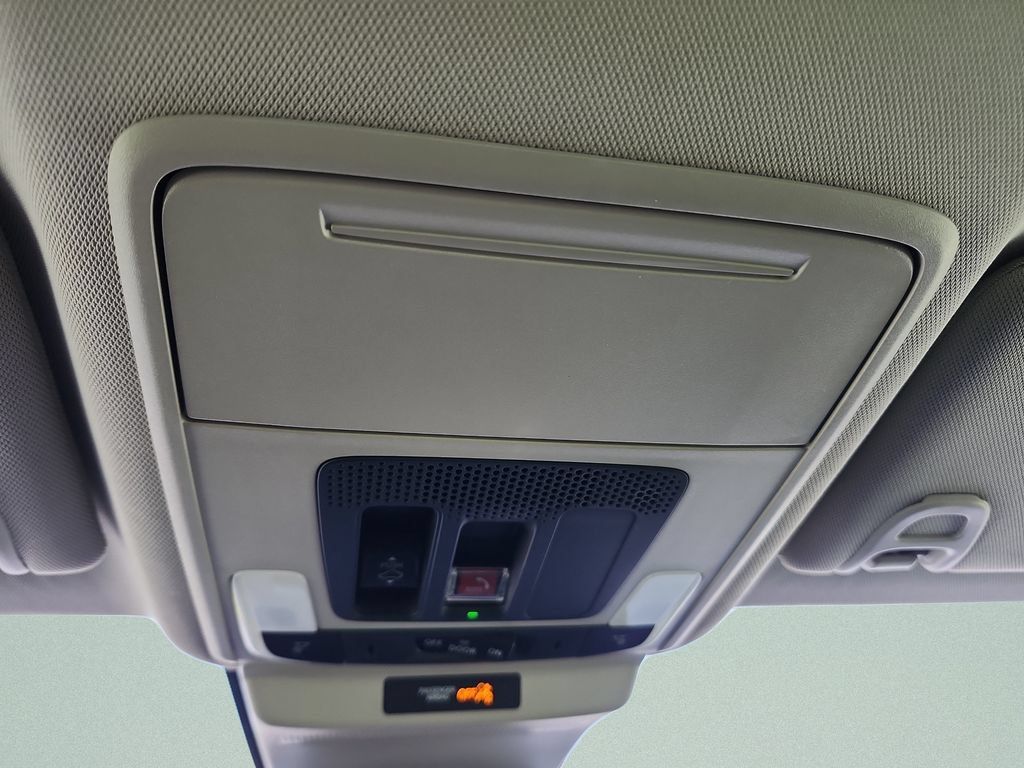 Used 2025 Honda Accord SE image 17