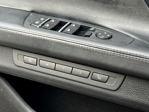 Used 2012 BMW 750Li xDrive image 26