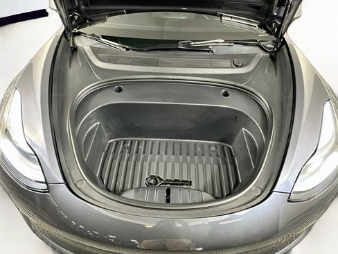 Used 2023 Tesla Model 3 Standard Range RWD image 31