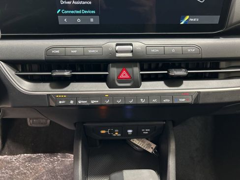 New 2026 Kia K4 LXS image 18