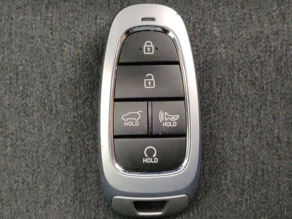 Used 2023 Hyundai Santa Fe SEL FWD image 32
