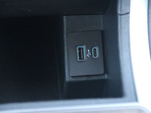Used 2024 Ford Edge SEL AWD/4WD image 18