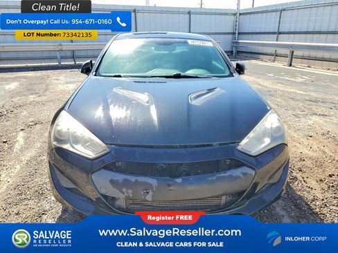Used 2014 Hyundai Genesis 2.0T RWD image 7