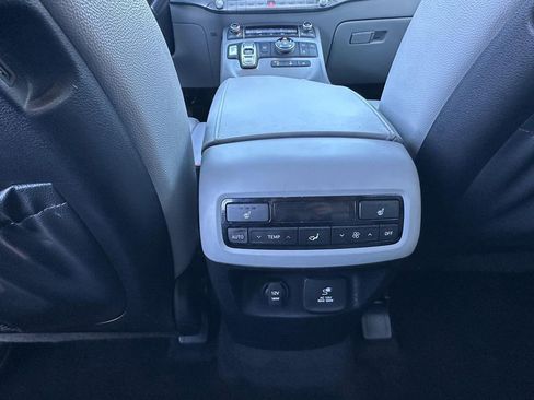Used 2022 Hyundai Palisade SEL w/ 8P Bench Seat Package image 34