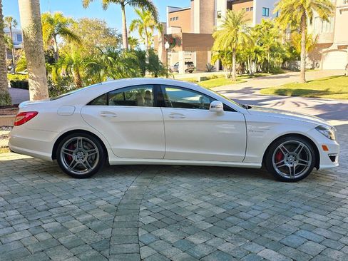 Used 2012 Mercedes-Benz CLS 63 AMG image 36