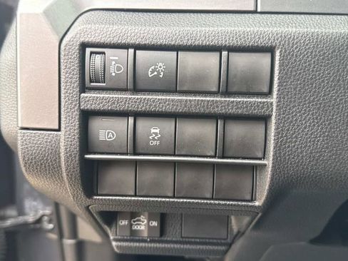 Used 2025 Toyota Tacoma SR5 w/ SR5 Upgrade Package image 28