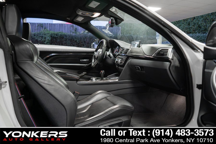 Used 2019 BMW M4 Coupe w/ Competition Package RWD image 41