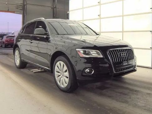 Used 2015 Audi Q5 2.0T Prestige image 1