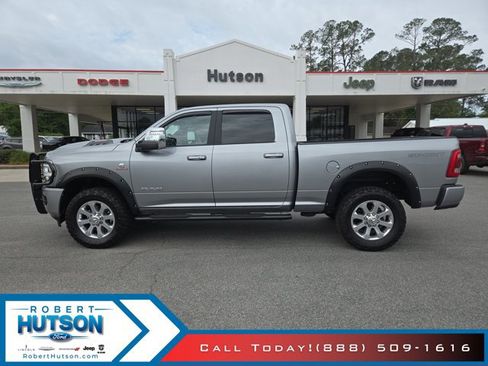 Used 2024 RAM 2500 Laramie w/ Sport Appearance Package AWD/4WD image 1