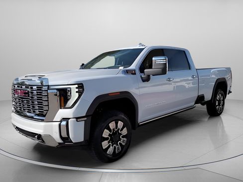 New 2026 GMC Sierra 3500 Denali w/ Denali Reserve Package AWD/4WD image 3