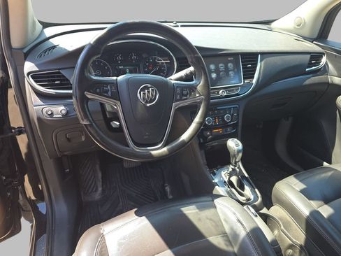 Used 2018 Buick Encore Essence FWD image 17