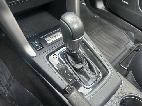 Used 2016 Subaru Forester 2.5i Touring w/ Eyesight & Navigation System image 30