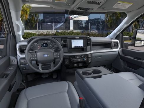 New 2025 Ford F350 XL w/ XL Chrome Package RWD image 10