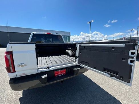 Used 2025 Ford F150 King Ranch AWD/4WD image 11