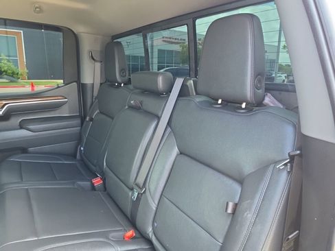 Used 2025 Chevrolet Silverado 1500 RST AWD/4WD image 16