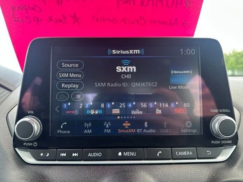 Used 2024 Nissan Sentra SV FWD image 21