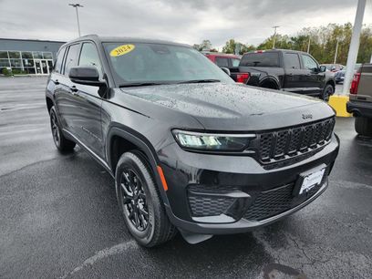 Used 2024 Jeep Grand Cherokee Altitude