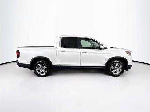 Used 2025 Honda Ridgeline RTL image 11