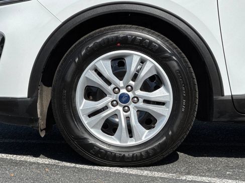 Certified 2022 Ford Escape S FWD image 26
