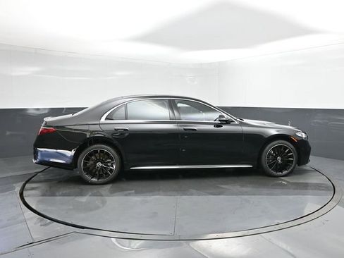 New 2026 Mercedes-Benz S 580 4MATIC Sedan image 15