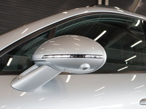 Certified 2026 Porsche Macan AWD/4WD image 27