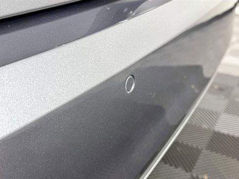 Used 2022 Volkswagen Passat 2.0T image 22