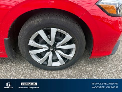 Used 2025 Honda Civic LX image 4