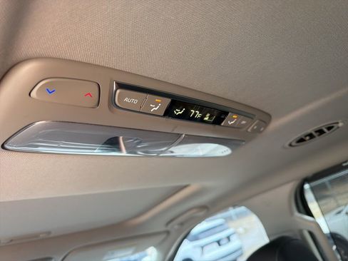 Used 2022 Kia Telluride EX w/ EX Premium Package image 24