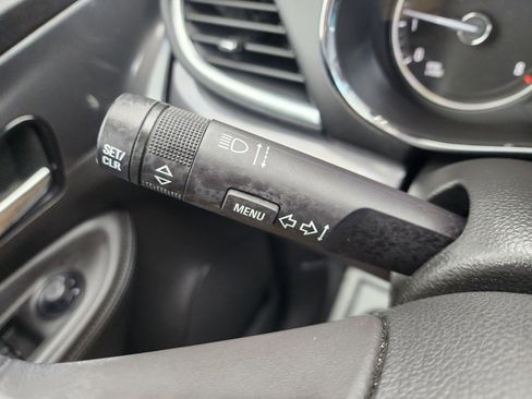 Certified 2022 Buick Encore Preferred image 36