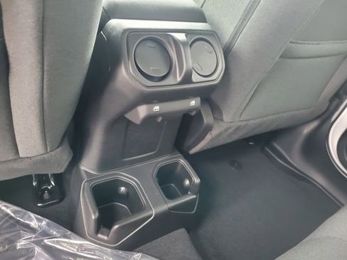 New 2026 Jeep Gladiator Sport image 8