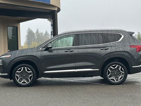 Used 2023 Hyundai Santa Fe Limited image 7