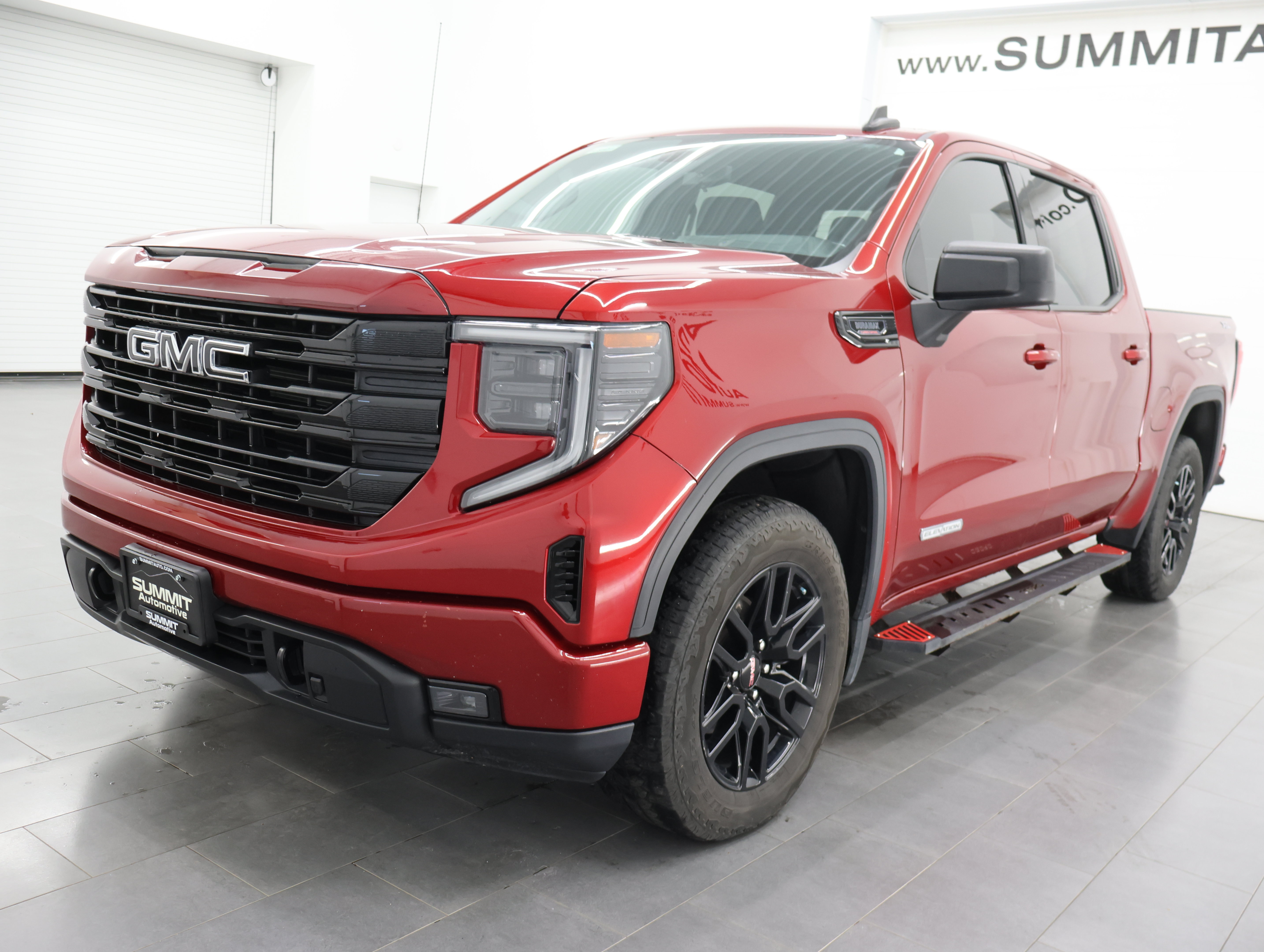 Used 2022 GMC Sierra 1500 Elevation AWD/4WD image 7