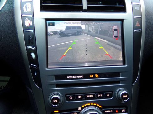 Used 2017 Lincoln MKZ Premiere FWD image 35