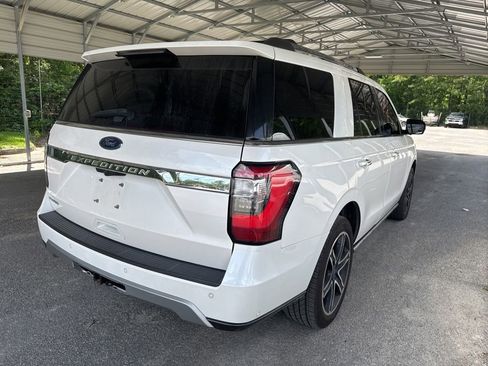 Used 2019 Ford Expedition Limited w/ Special Edition Package AWD/4WD image 3