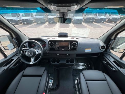 New 2026 Mercedes-Benz Sprinter 2500 image 8