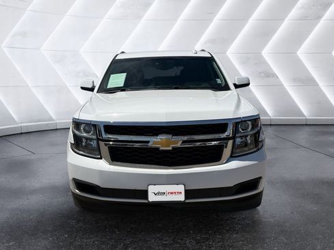 Used 2020 Chevrolet Suburban LT RWD image 2