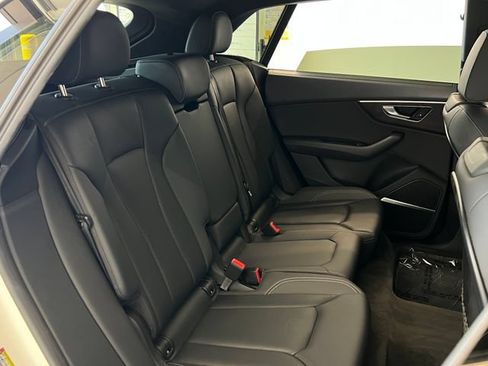 Used 2019 Audi Q8 Prestige AWD/4WD image 51